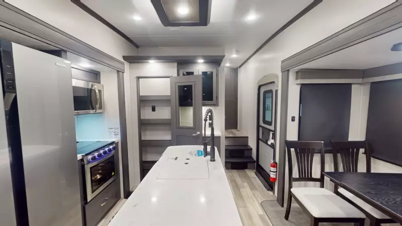 298RLS Floorplan Main Room